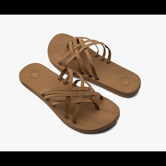 Volcom Strappy Eco Friendly sandals - Picture 3 of 3